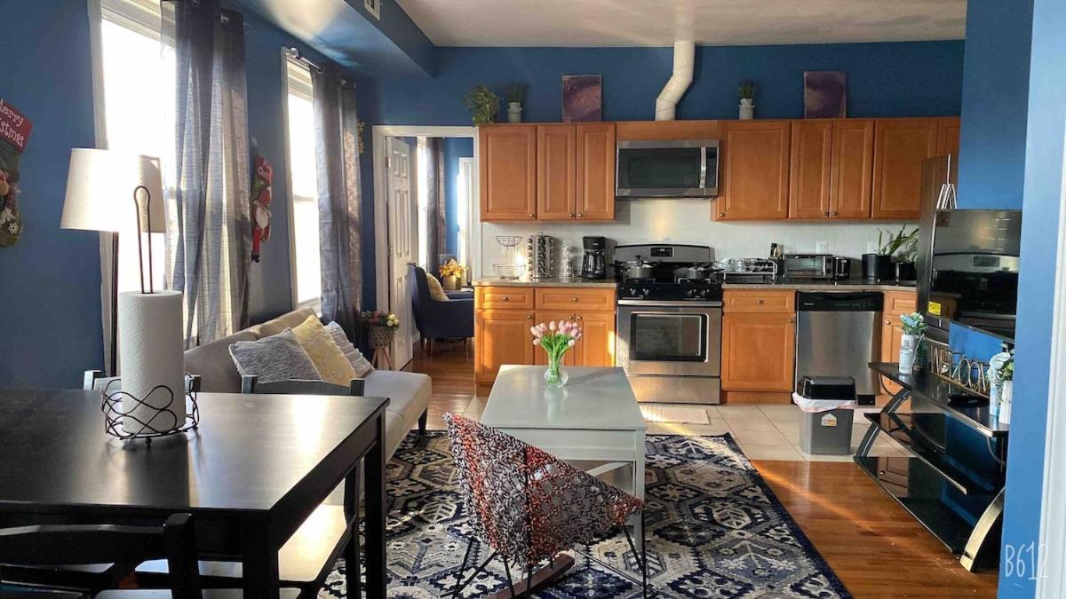 Blue Cozy Place Philadelphia